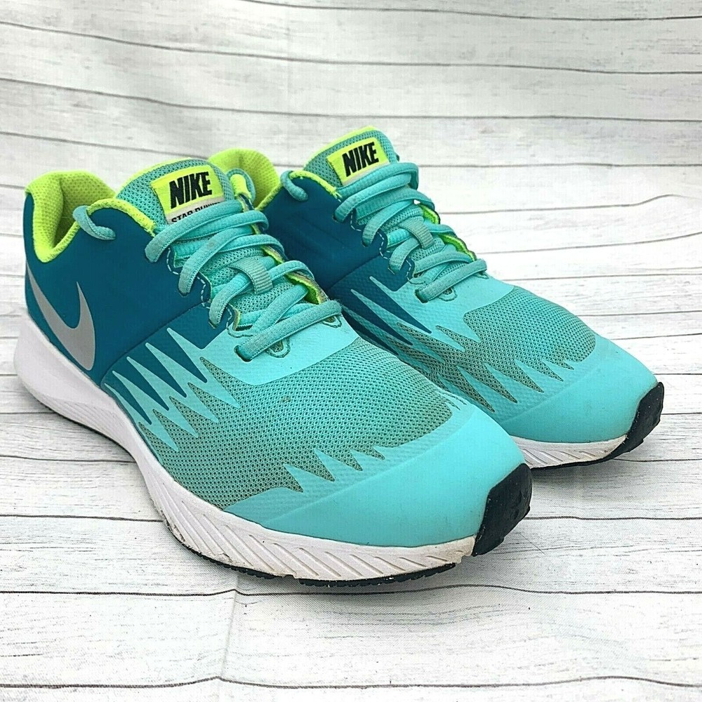 Nike Star Runner Size US 5Y Girls Running Shoes Sneaker  907257-300